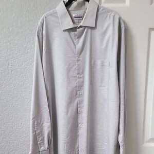VanHuesen Men's Long Sleeve Dress Shirt - Light Gray
